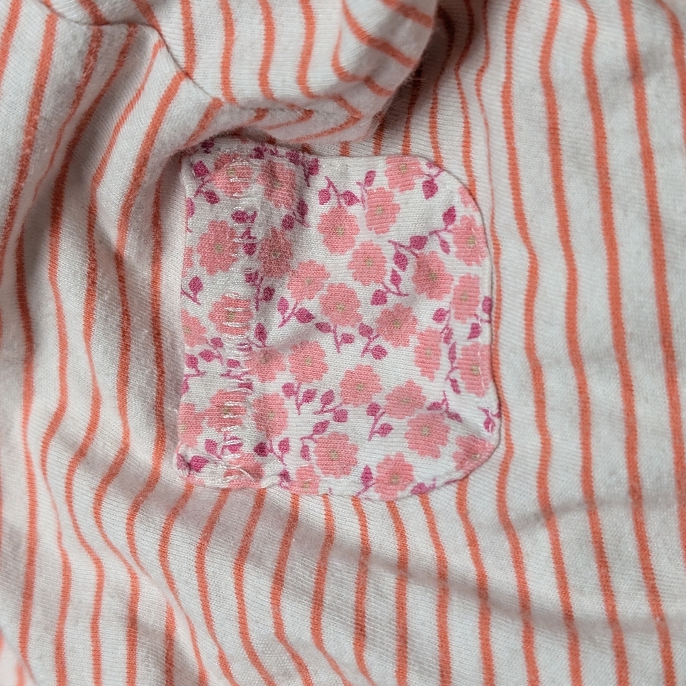 Old Navy Pink and White Striped Short Sleeve Tee with Floral Trim, 5T - Picture 4 of 5